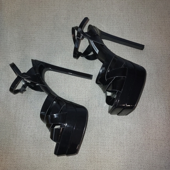 STEVE Madden Womens Flirt Platform Black Patent sandals - Picture 10 of 14